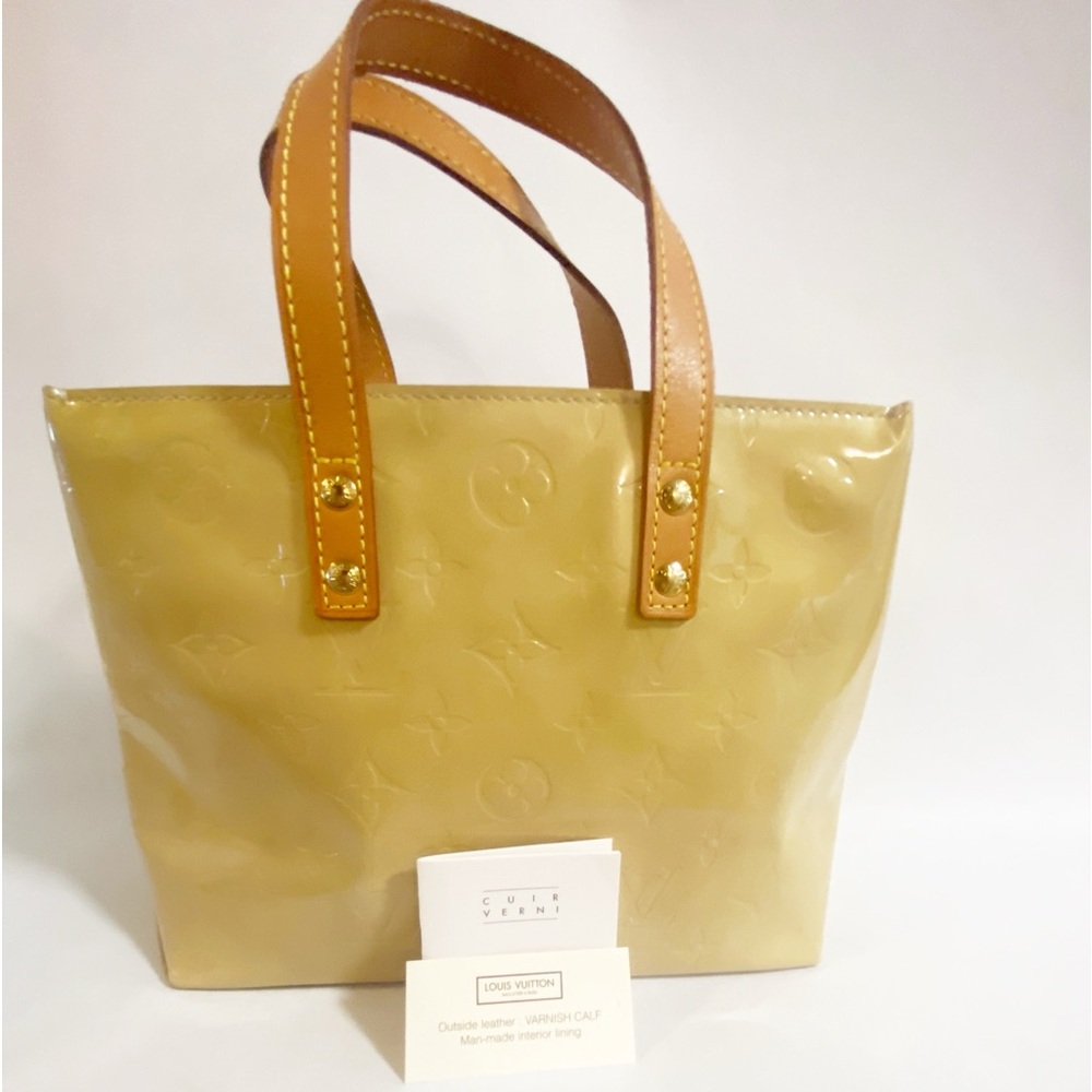 Louis Vuitton LV Hand Bag Reade PM Yellow Vernis (C.O.A is in the pics)